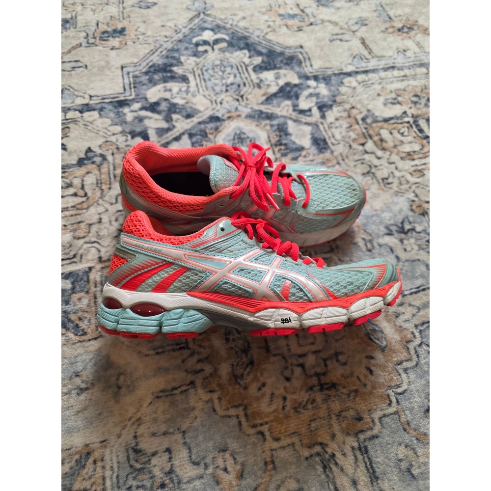 ASICS Women's Size 7 Glacier Coral White GEL-Flux Athletic Running Sneakers